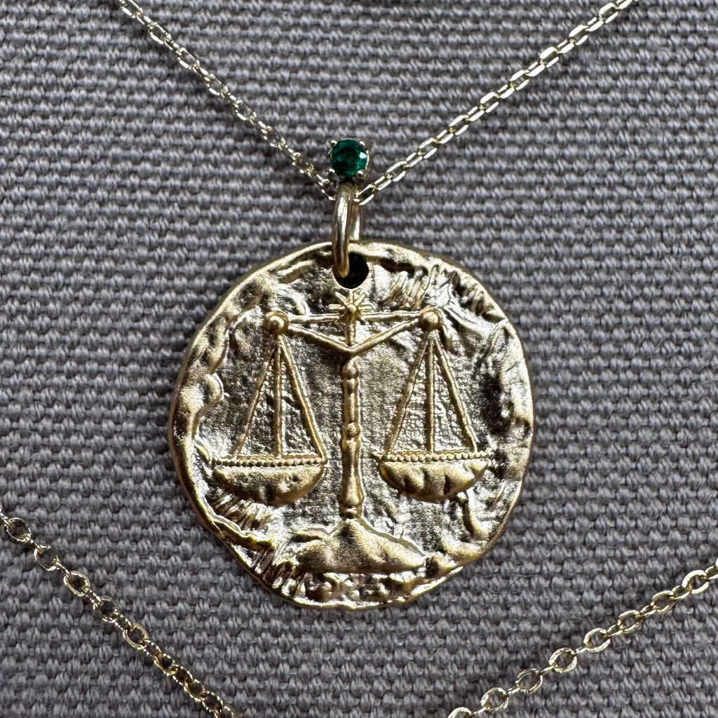 Collier pendentif signe astrologique en acier inoxydable doré