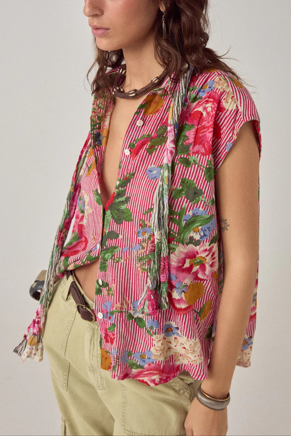 Lucas Sleeveless Blouse Rouge