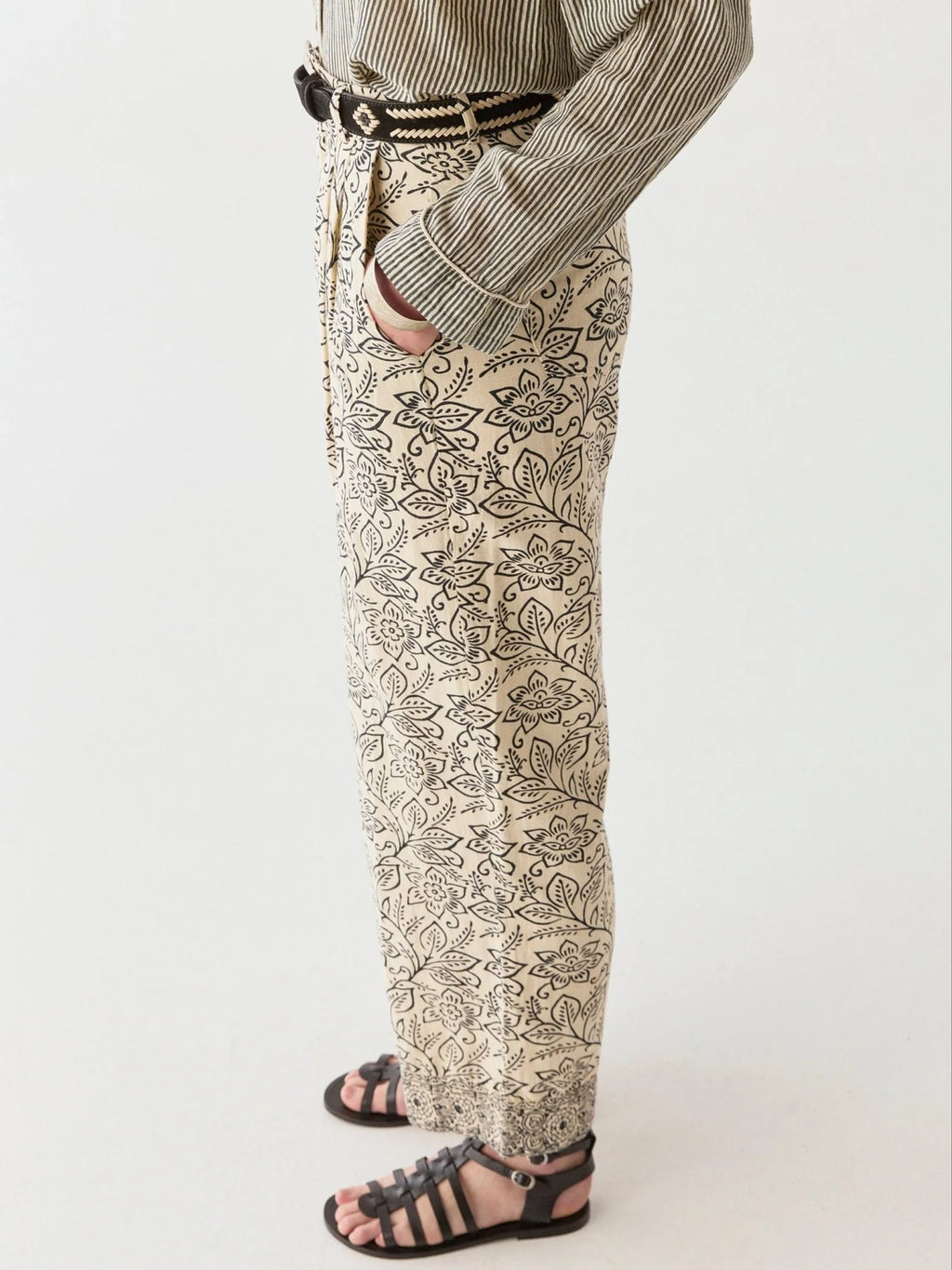 Lolo pant white lies